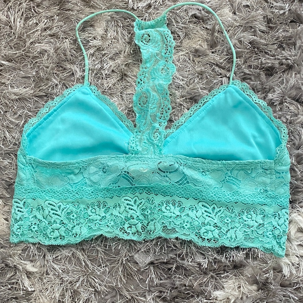 Flying Tomato Lace Bralette in Mint Green - Picture 4 of 6